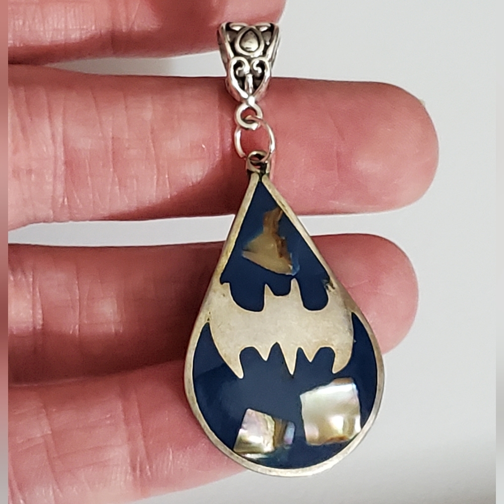 Batman vintage necklace pendant sterling silver taxco alpaca Mexico MOP signed